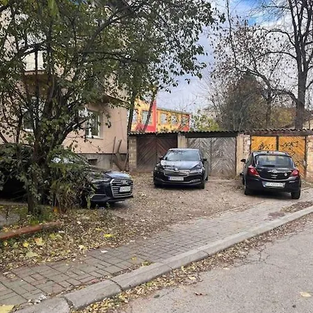 Cozy Near Centar Апартаменти *