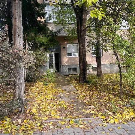 Cozy Near Centar Апартаменти Скоп'є