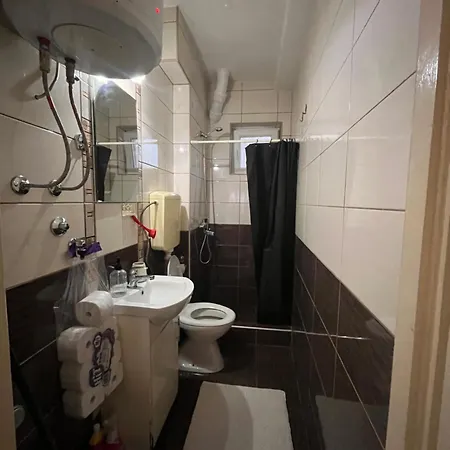 Апартаменти Cozy Near Centar