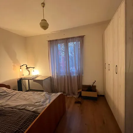 Cozy Near Centar Апартаменти *