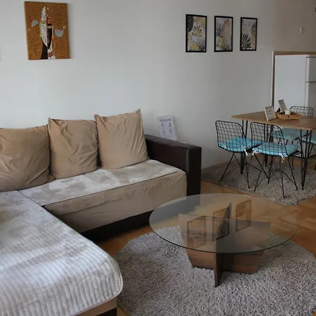 Cozy Apartment